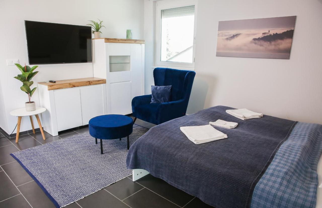 Balkon Apartmanhaz Panzio Balatonfüred Extérieur photo