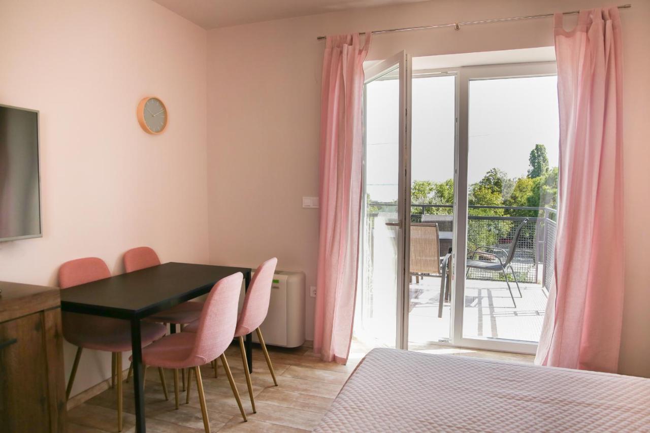 Balkon Apartmanhaz Panzio Balatonfüred Extérieur photo