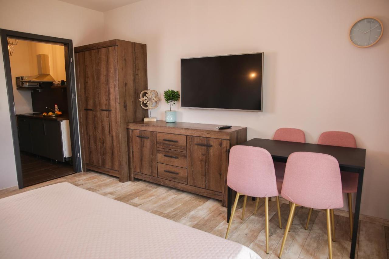 Balkon Apartmanhaz Panzio Balatonfüred Extérieur photo