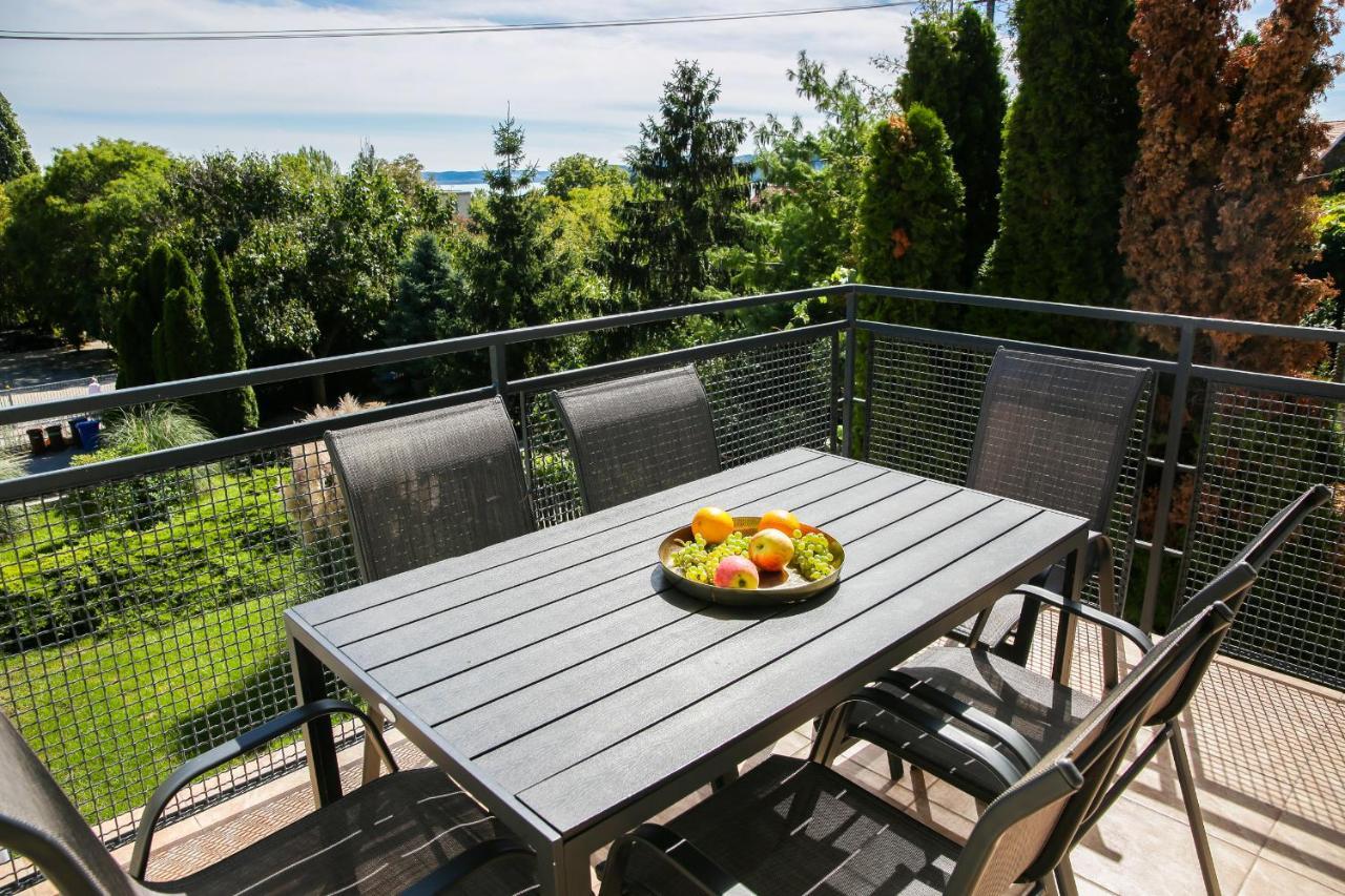 Balkon Apartmanhaz Panzio Balatonfüred Extérieur photo