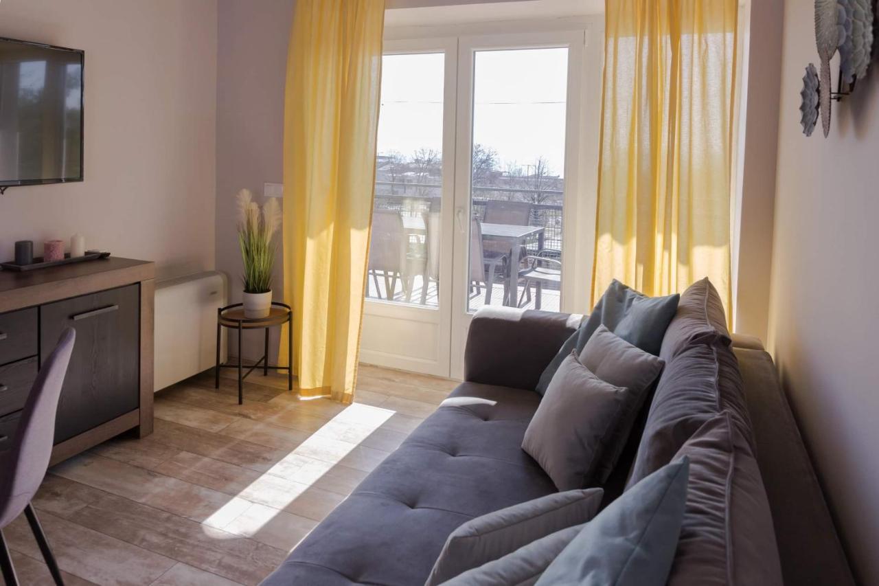 Balkon Apartmanhaz Panzio Balatonfüred Extérieur photo
